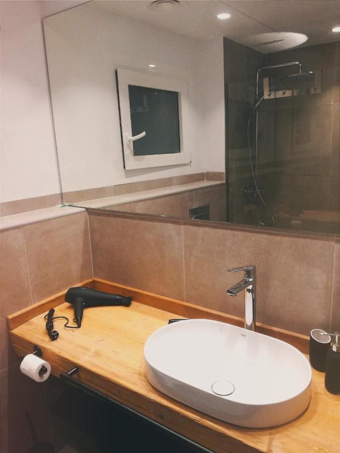 Turistic Girona - Piso De 1, 2 O 3 Habitaciones Bagian luar foto