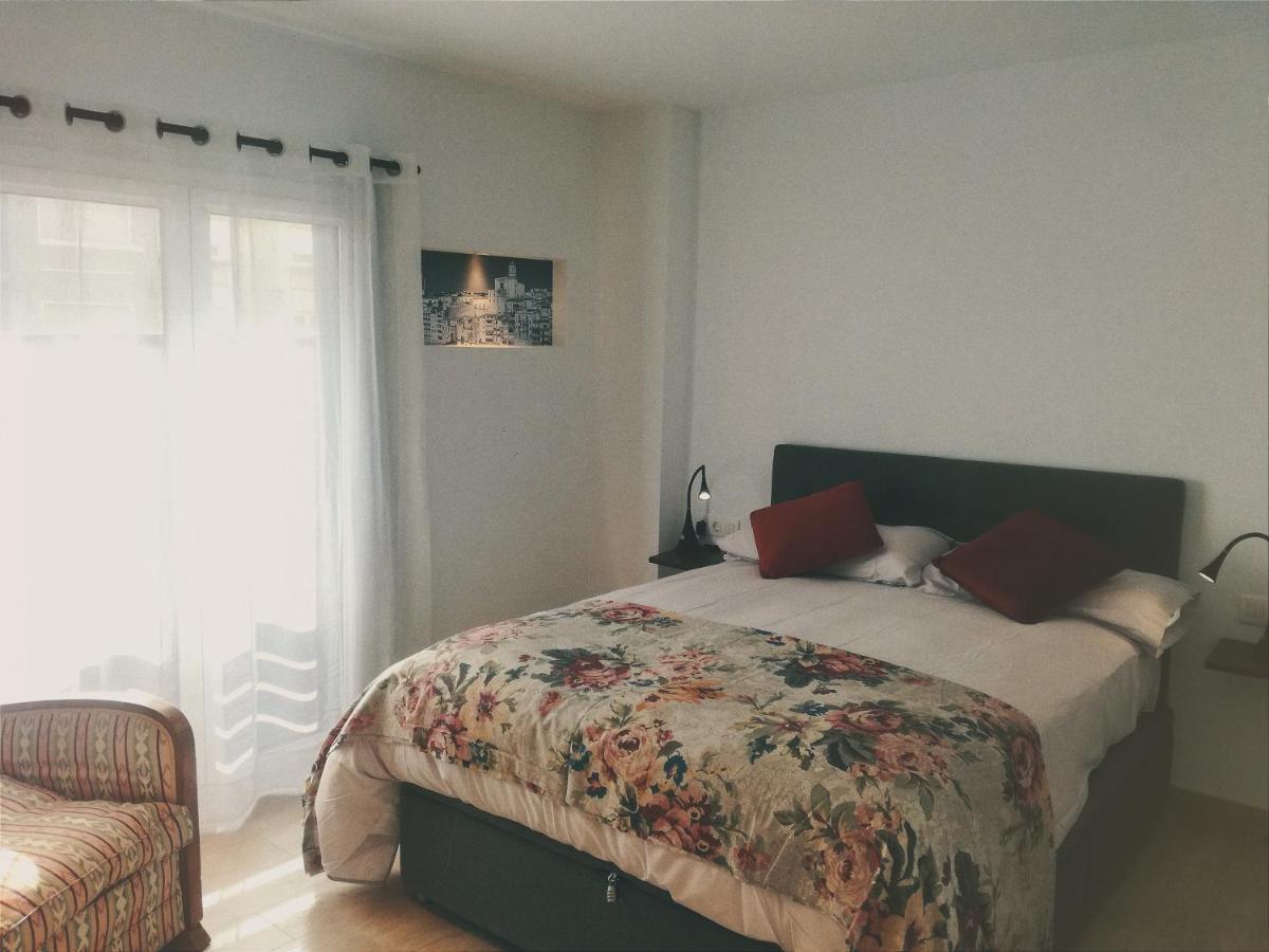 Turistic Girona - Piso De 1, 2 O 3 Habitaciones Bagian luar foto