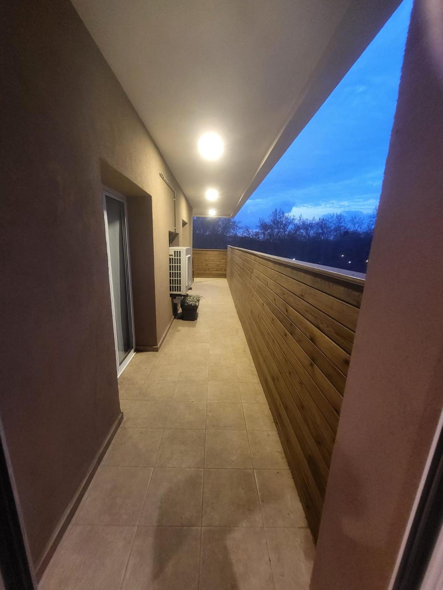 Turistic Girona - Piso De 1, 2 O 3 Habitaciones Bagian luar foto